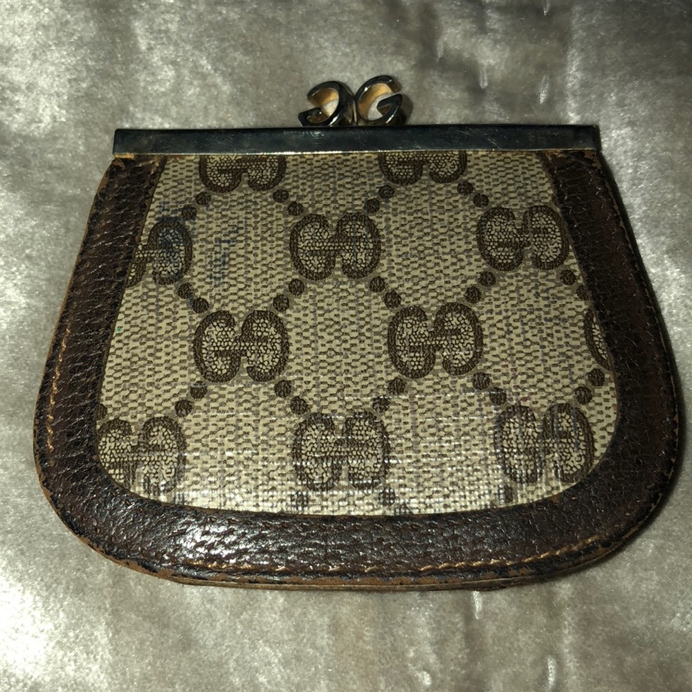 GUCCI KISS LOCK GG LOGO COIN PURSE